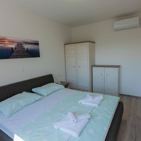 Three-Bedroom Premium Holiday Home Atmosfera With Private Pool&Sauna Vodice Exterior photo